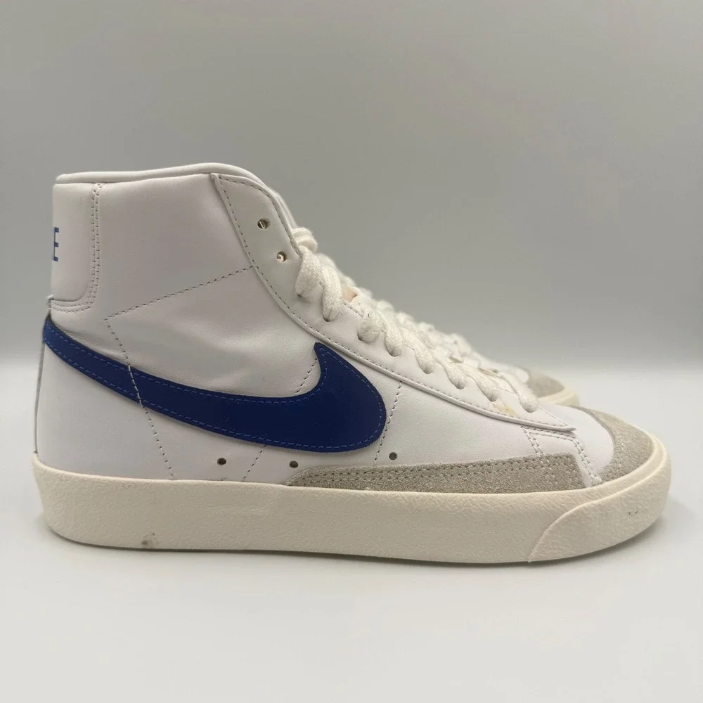 Nike Blazer Mid 77 Vintage Womens Size 7 Sneakers White Blue BQ6806-103